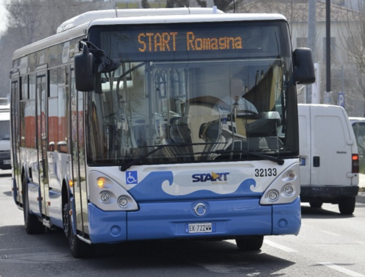 Gender. Nome di elezione per i trans sui Bus. PV&F Emilia-Romagna: «Arma di distrazione di massa. I problemi sono altri!» 1